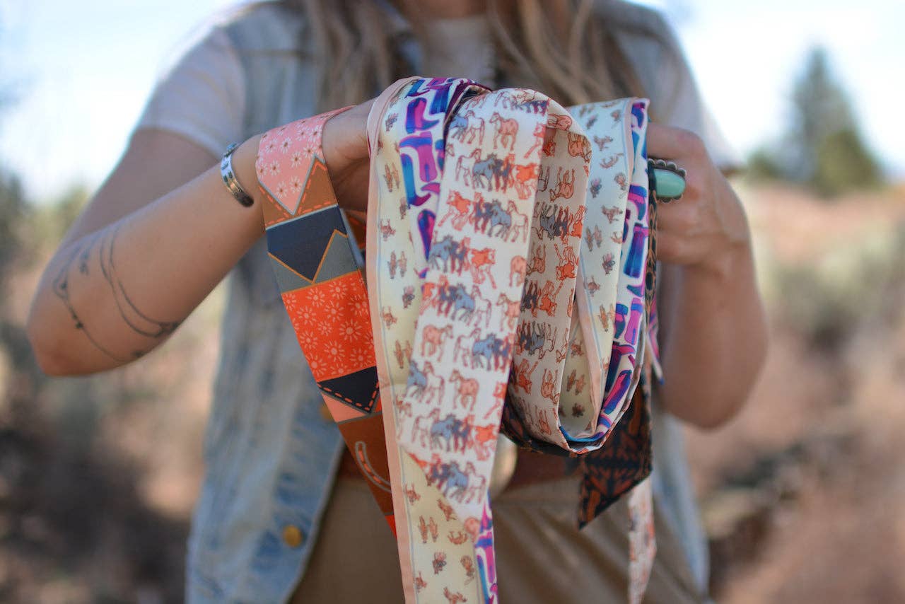 Western Harvest in Dusty Rose Silk Twilly