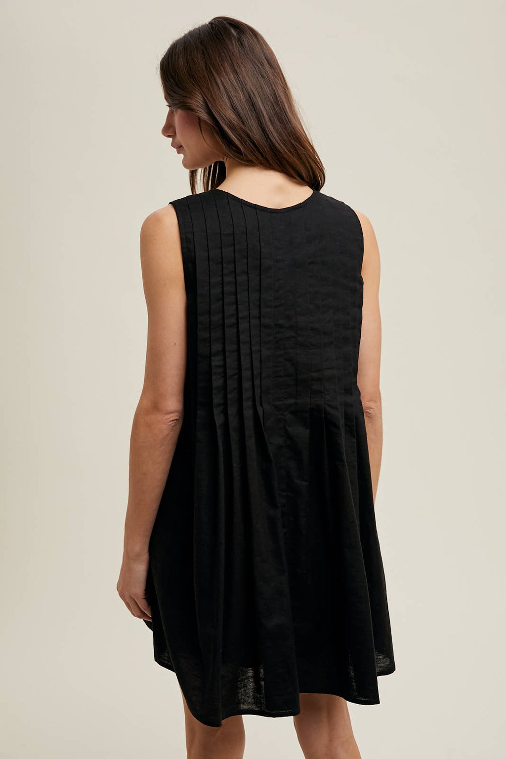 Bow Detail Pleated Mini Dress