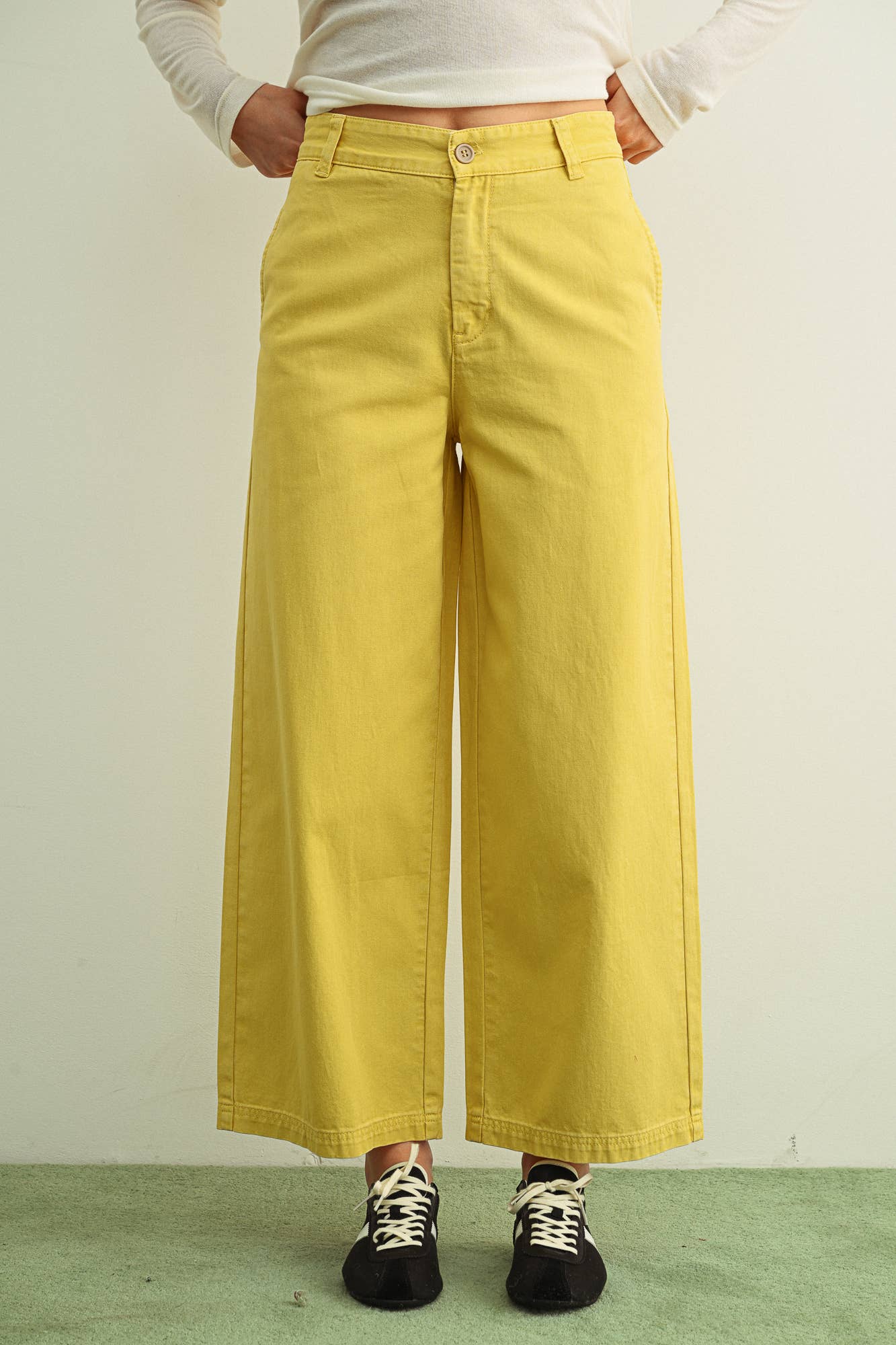 Lemon Cotton Barrel Pants