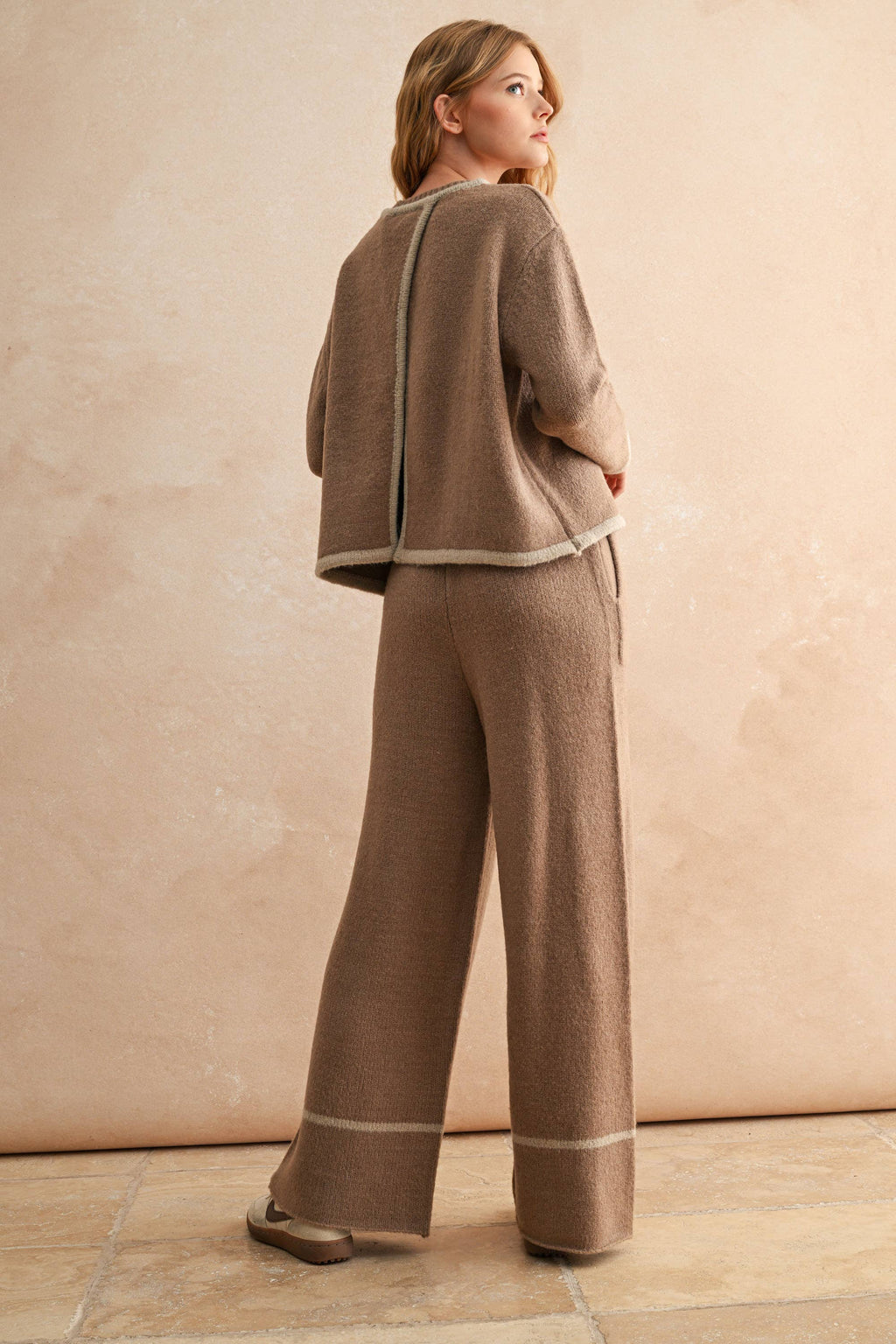 Mocha Color Contrast Knit Pants