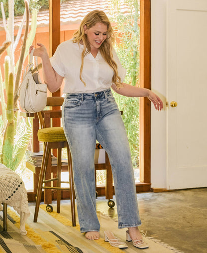 Mid-Rise Jeans with Tummy Control
