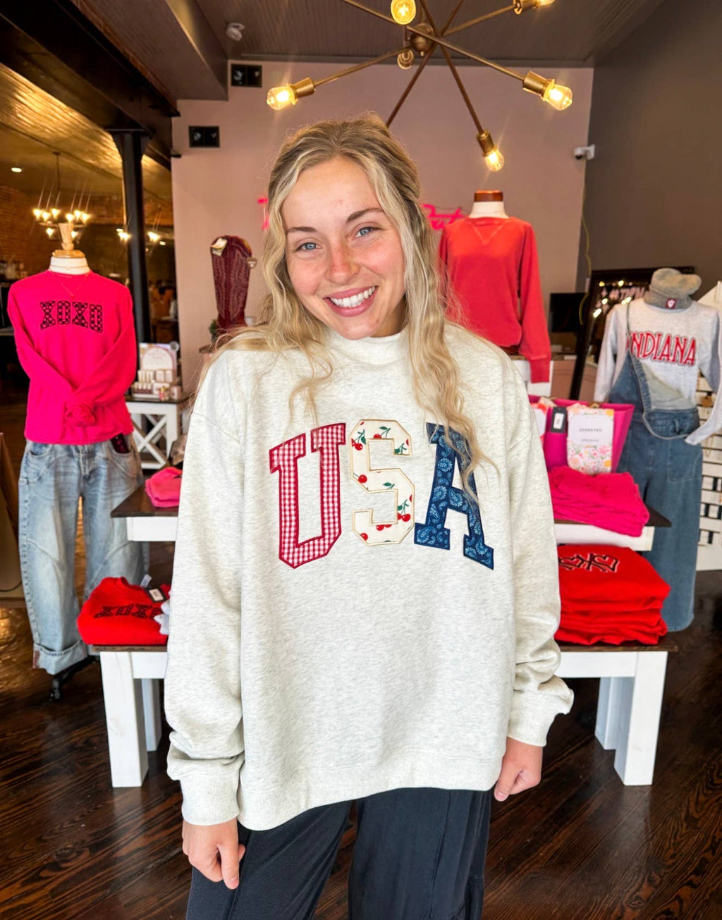 USA Embroidered Mockneck