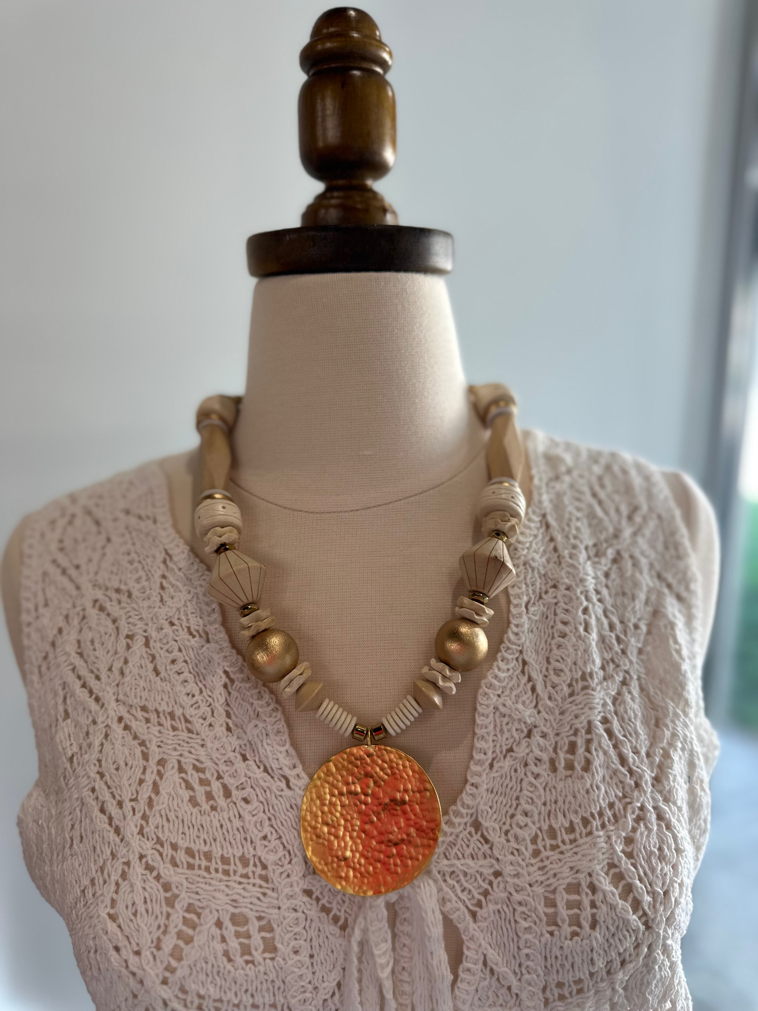 Cagney Necklace - Neutral