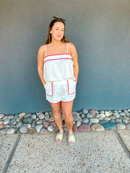 Scallop Stitched Shorts