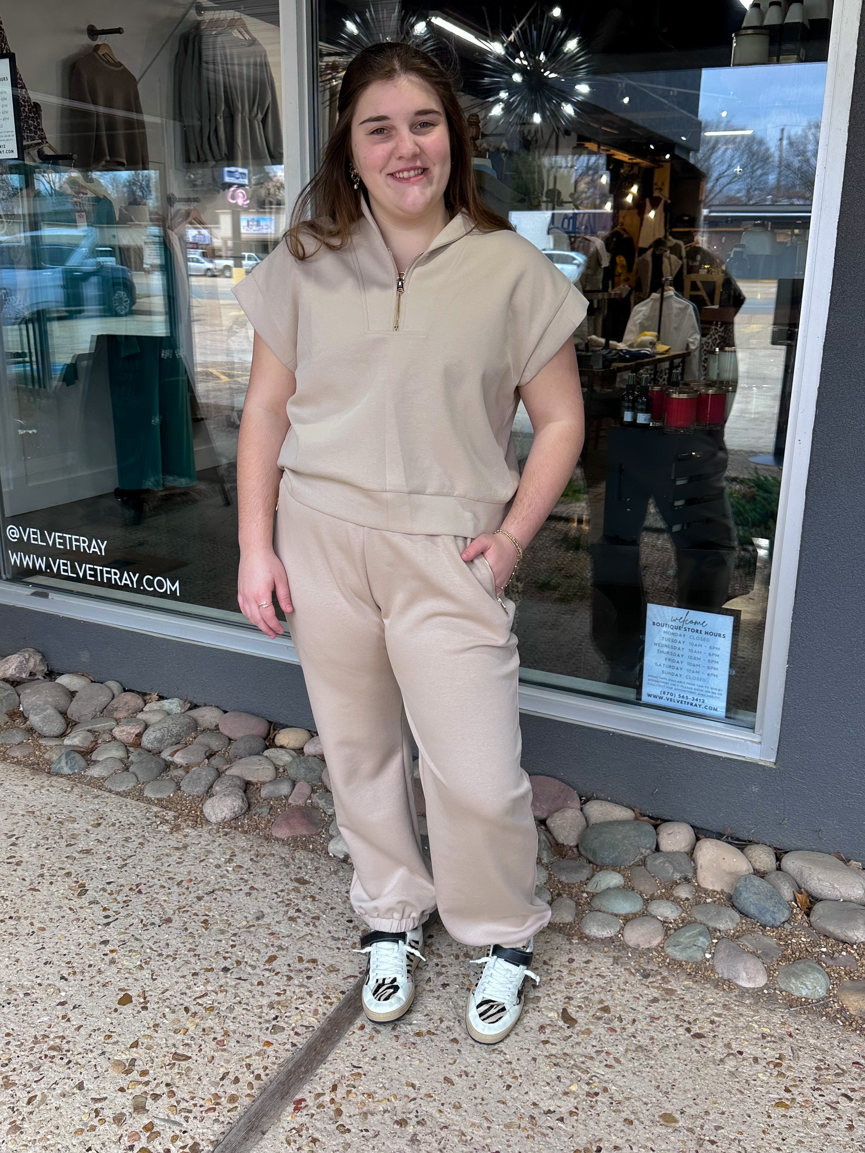 Scuba Drawstring High-Rise Jogger Pants