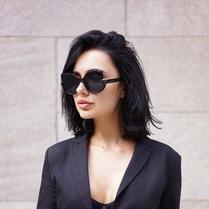 Chloe - Black