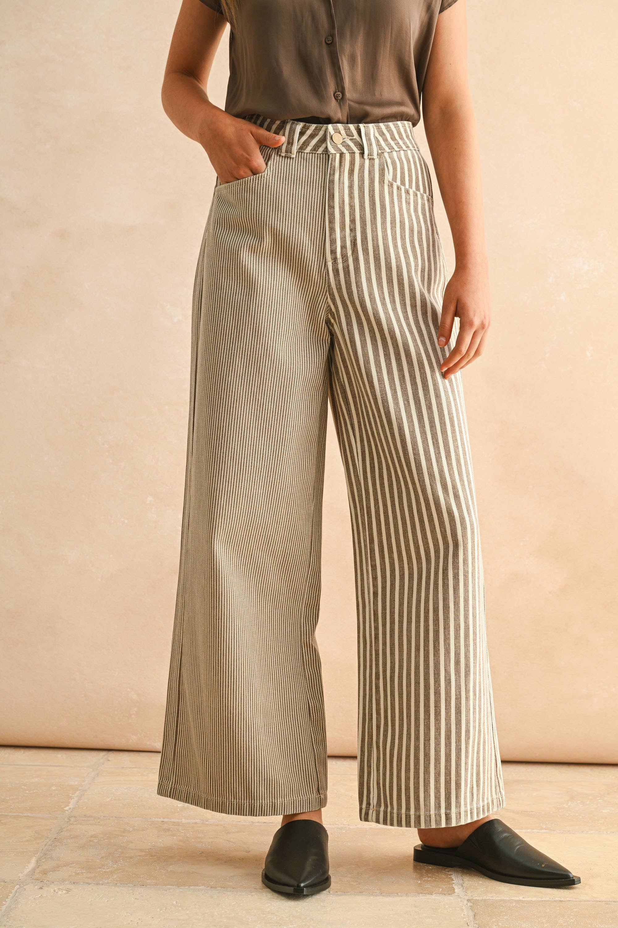 Striped Wide Leg Crop Pants