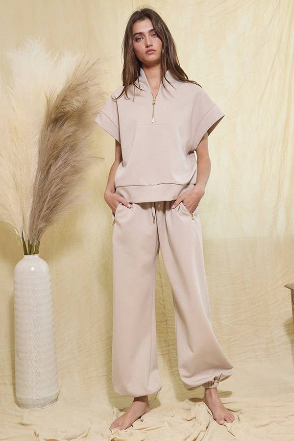 Scuba Drawstring High-Rise Jogger Pants