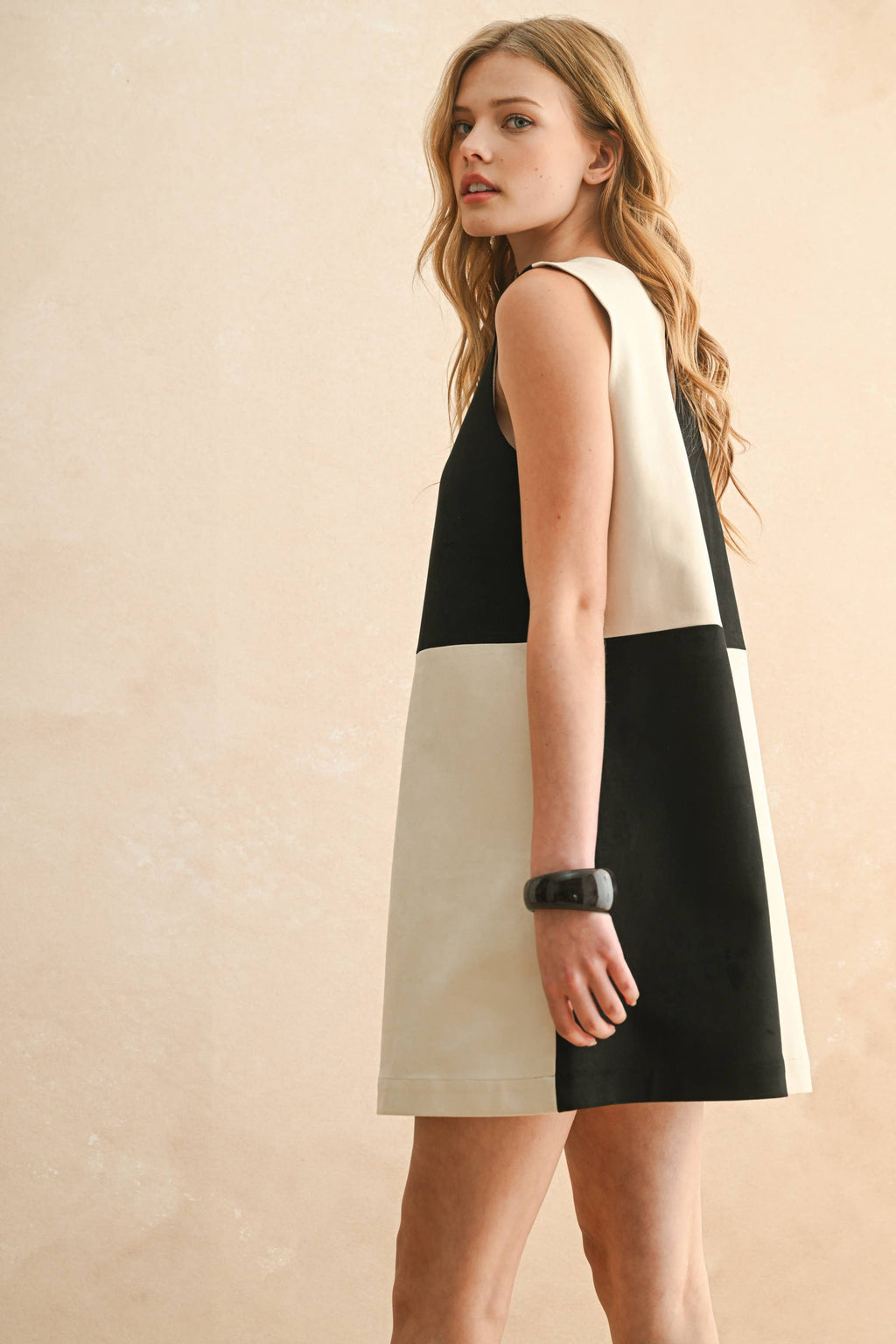 Suede Color Contrasted Shift Dress