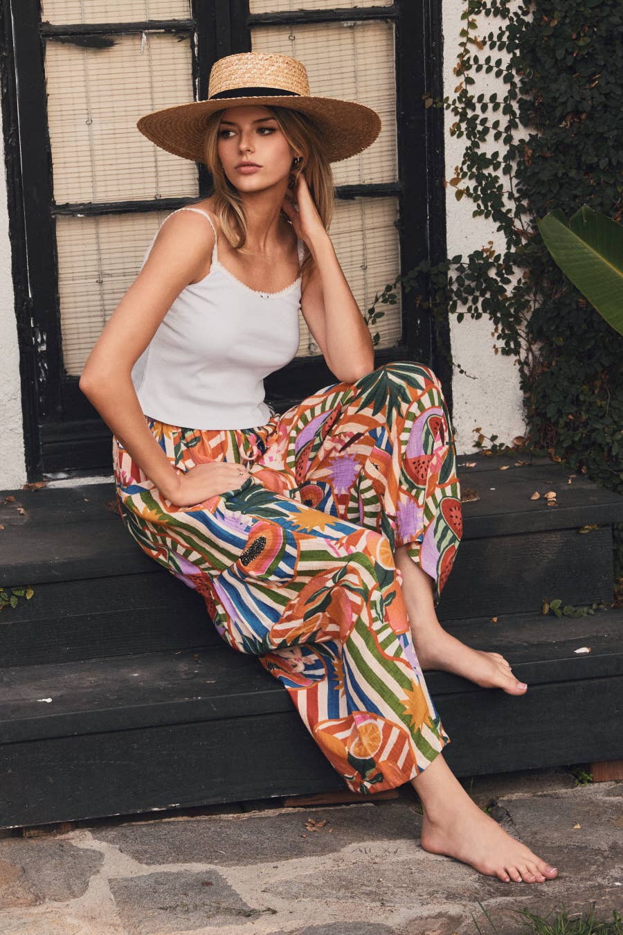 Tropical Printed Wide-Leg Pants