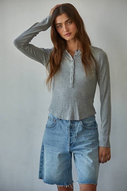 Ribbed Long-Sleeved Henley