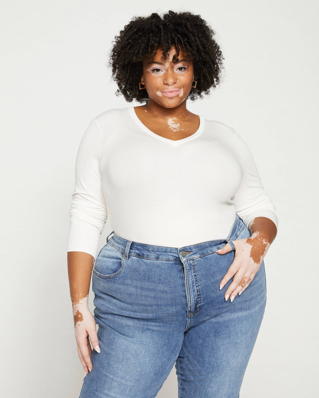 Foundation Long Sleeve V-Neck Tee - Vapor