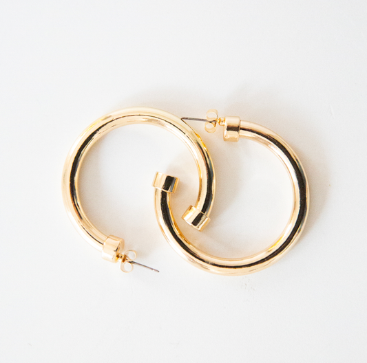 Medium Gold Hoo Hoops