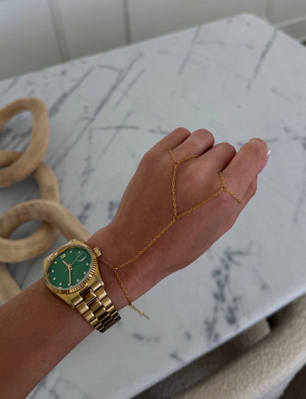 Double Finger Hand Chain