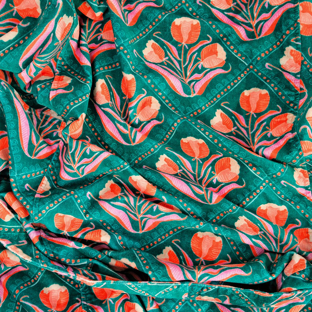 The Velvet Winnie Reversible Duster