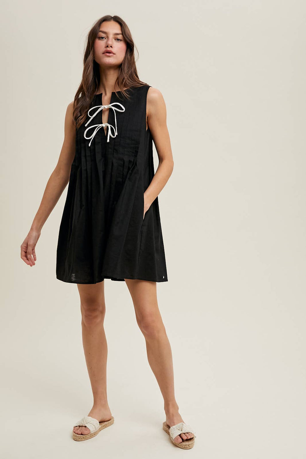 Bow Detail Pleated Mini Dress