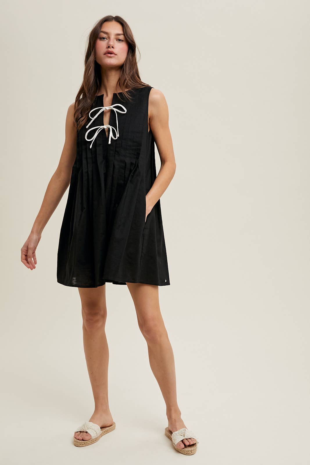 Bow Detail Pleated Mini Dress